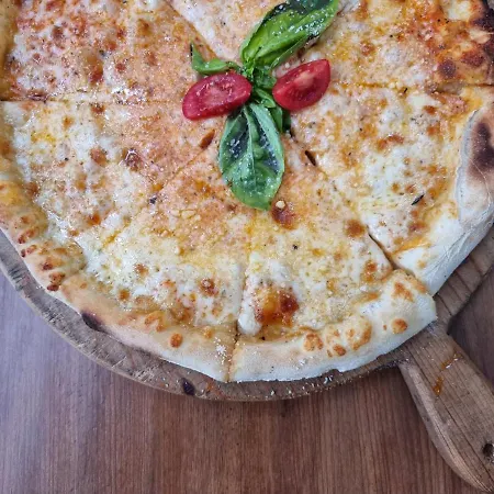 Simge Gasthof Çıralı